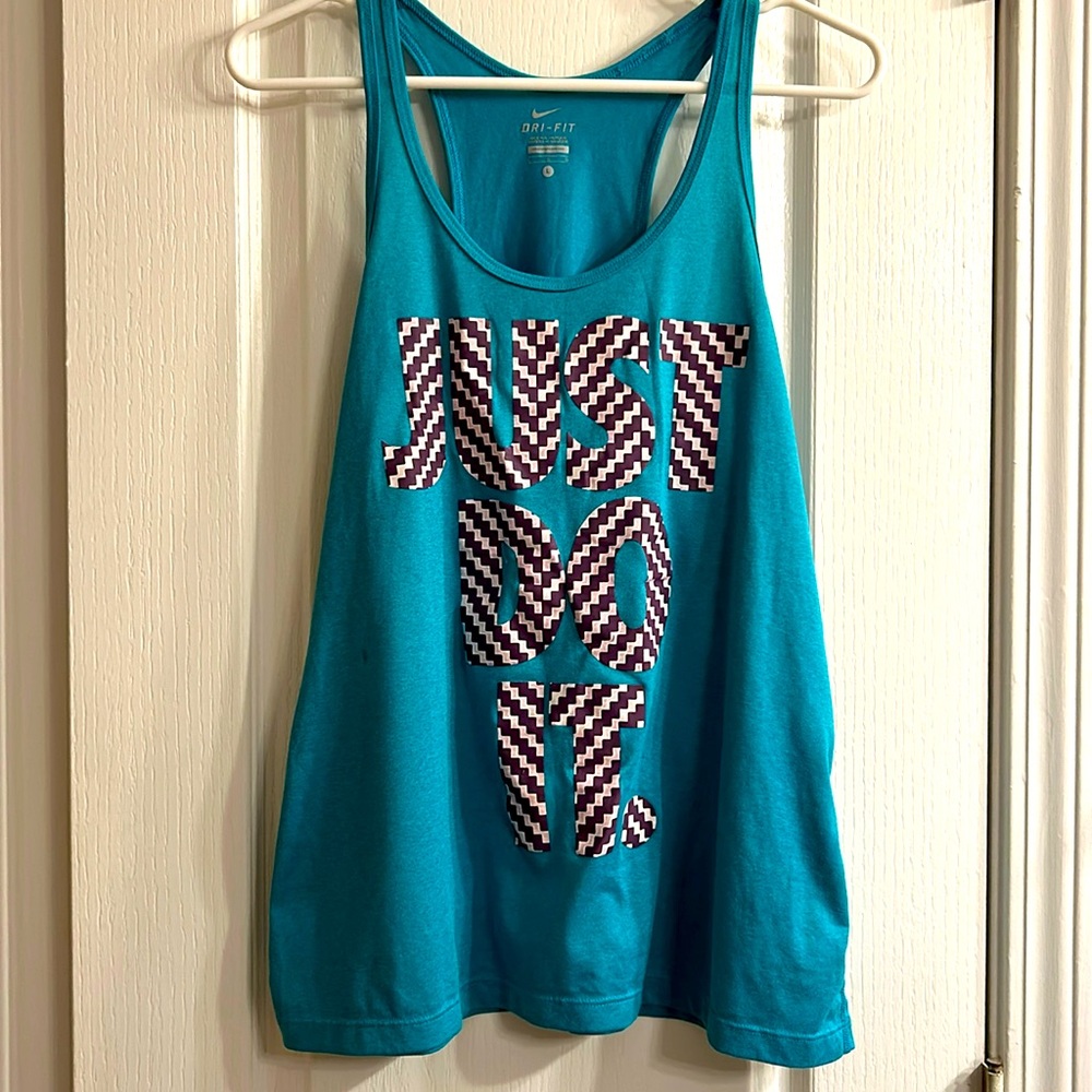 Nike dri-fit tank
